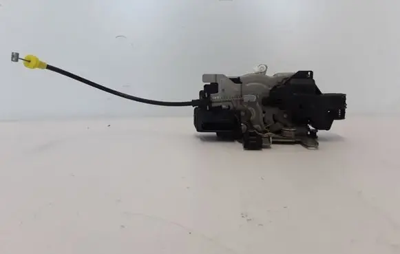 Volvo S90, V90 Front door lock 31349894