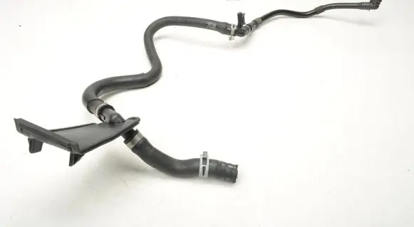 Volvo V60 Engine coolant pipe/hose 32339863