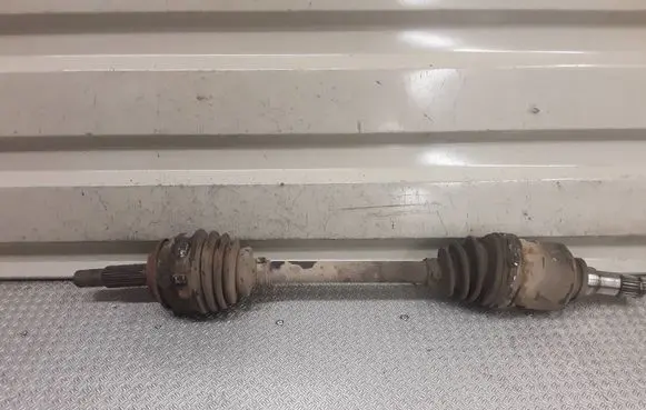 Toyota Yaris Front driveshaft