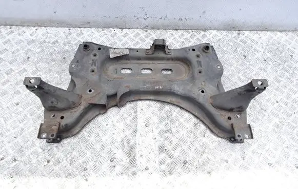 Nissan Qashqai Front subframe