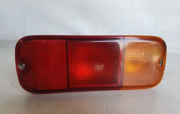 Suzuki Grand Vitara I Rear fog light 
