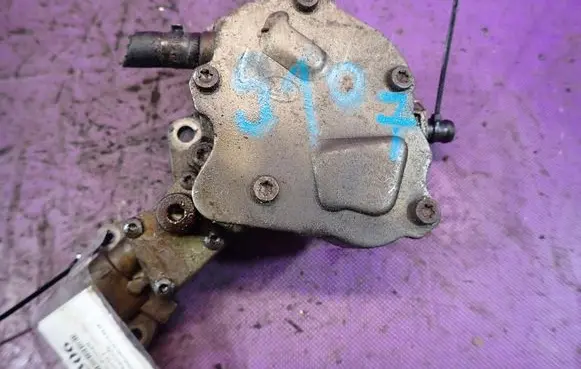 Skoda Octavia Mk1 (1U) Vacuum pump