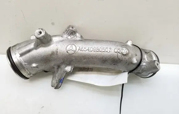 Mercedes-Benz E W213 Turbo air intake inlet pipe/hose A6540980507
