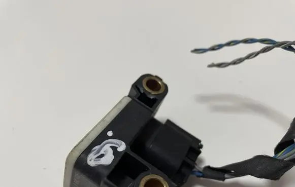 BMW 3 E92 E93 Acceleration sensor 6956485