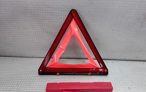 BMW 3 F30 F35 F31 Emergency warning sign 
