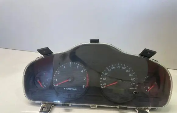 Hyundai Santa Fe Speedometer (instrument cluster) 20028570 69801080 20020111