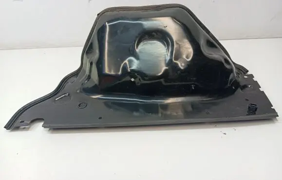 Porsche Macan (95B) Heat shield in engine bay 95B819523