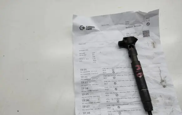 Mercedes-Benz E W212 Fuel injector A6510704987