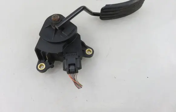 Renault Scenic II - Grand scenic II Accelerator throttle pedal 8200159647