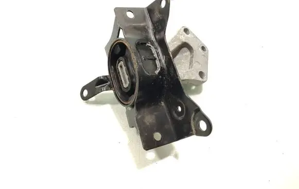 Suzuki Swift III Engine mounting bracket