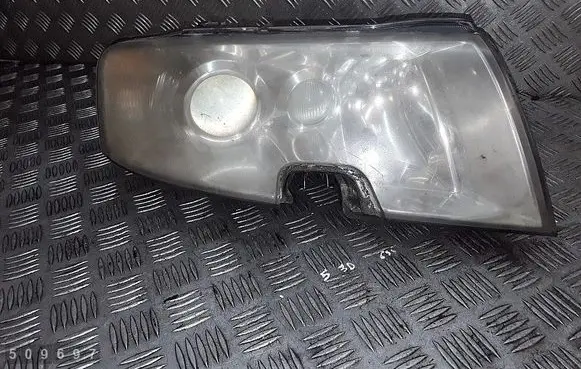 Skoda Superb B5 (3U) Headlight/headlamp