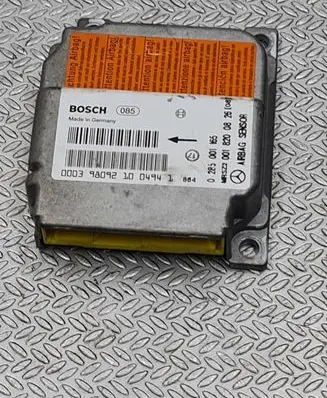 Mercedes-Benz E W210 Airbag control unit/module 0018200826 0285001165
