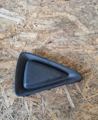 Front bumper splitter molding
