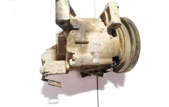 Nissan X-Trail T30 Air conditioning (A/C) compressor (pump)