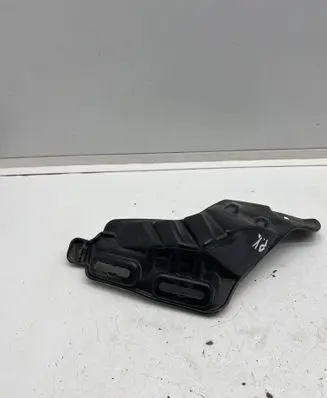 Citroen C3 Fender mounting bracket 9812550980