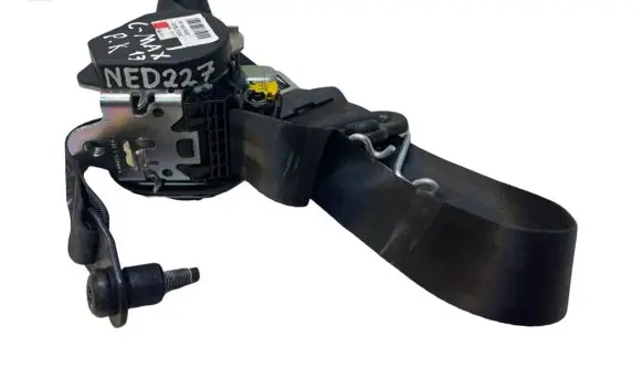 Ford C-MAX II Front seatbelt