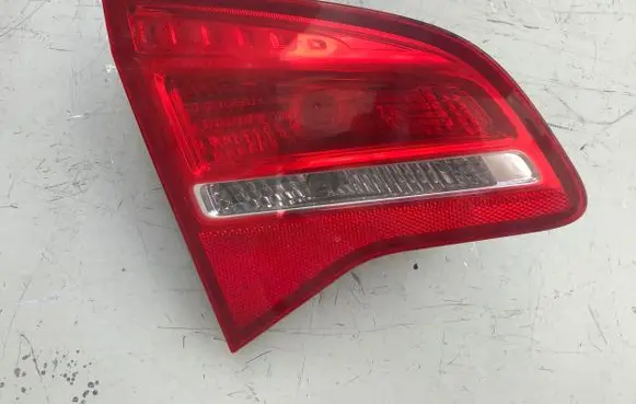 Opel Meriva B Tailgate rear/tail lights 13260838