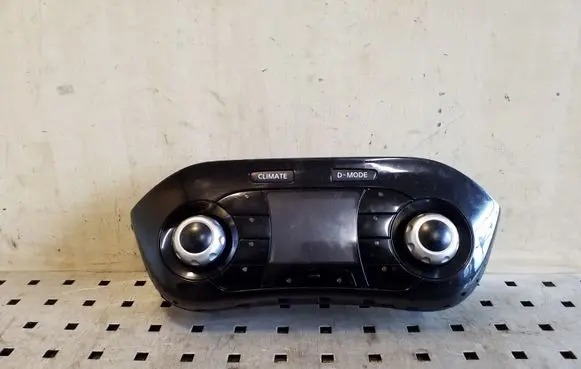 Nissan Juke I F15 Climate control unit 24845BX93A