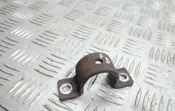 Mitsubishi Lancer VIII Sway bar bush bracket, front 