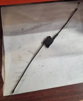 Engine bonnet/hood lock release cable