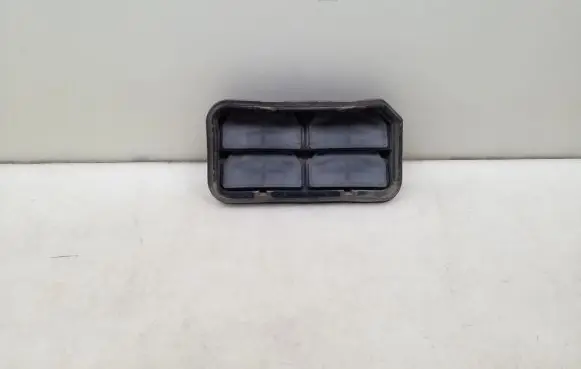 Opel Astra J Fender grill 