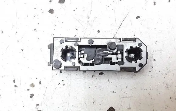 Ford Galaxy Tail light bulb cover holder 7m3945257a