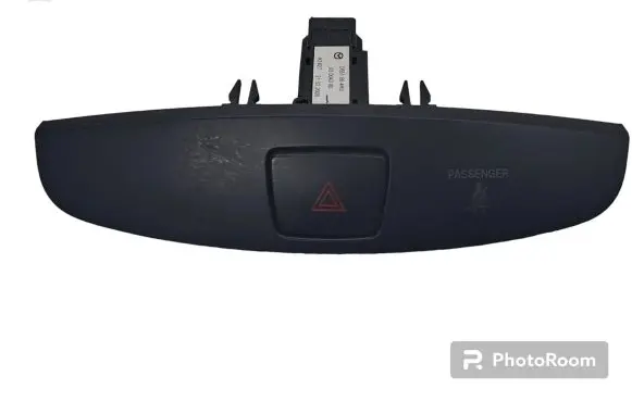 Mazda 2 Hazard light switch D651664H0 03004300