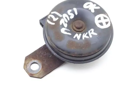 Isuzu N Series Horn signal