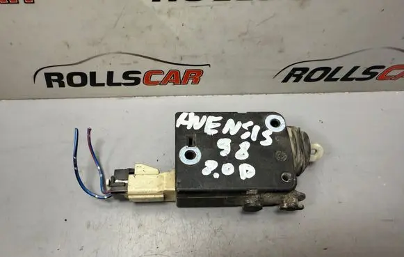 Toyota Avensis T220 Tailgate boot lock/latch motor 6915005010