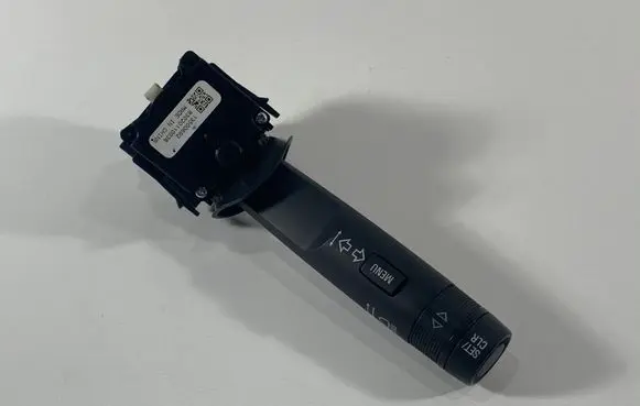 Opel Insignia A Indicator stalk 13500692 83020110038