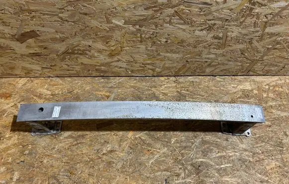 Peugeot 308 Rear bumper cross member 9677366080 K688779