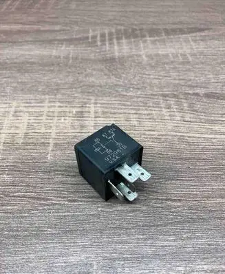 Chevrolet Camaro Other relay 12088595 P00