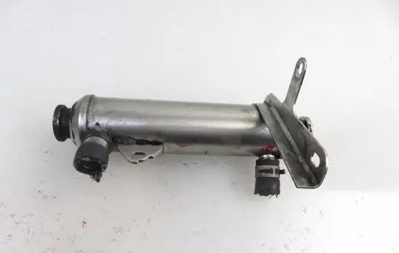 Opel Zafira B EGR valve cooler 55203716
