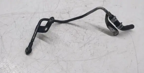 Subaru Outback Fuel line pipe
