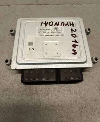 Hyundai i40 Engine control unit/module ECU 954412D510 A2C9801570501 954402D520