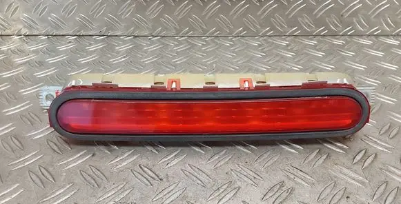 Toyota Corolla Verso E121 Third/center stoplight 815700F011