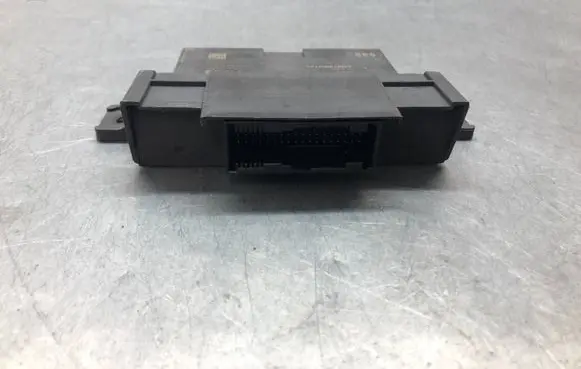 Audi A4 S4 B9 Gateway control module 4M1907468A