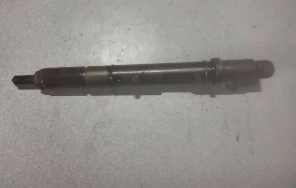 Audi A6 S6 C5 4B Fuel injector 059130201G