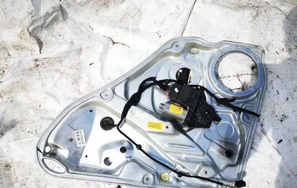 Volkswagen PASSAT B5 Sliding door window regulator with motor 3B5839756