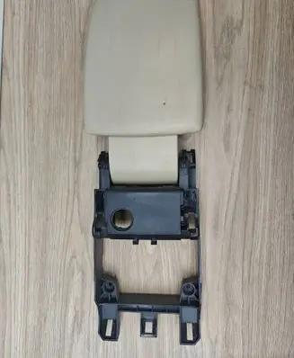 Volvo V60 Armrest 30755587 30791831