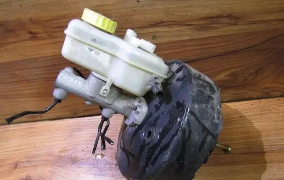 Seat Ibiza III (6L) Brake booster 6q2612105
