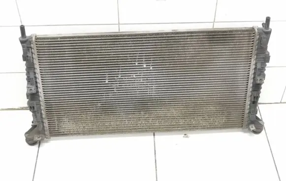 Volvo C30 Coolant radiator 0374c 3m5h8005rk