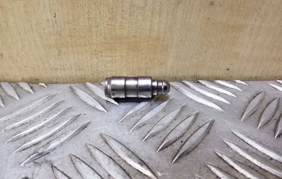 Other engine part