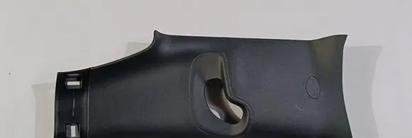 Dodge RAM (C) pillar trim 6BN37TRMAB 61868W MD5110133