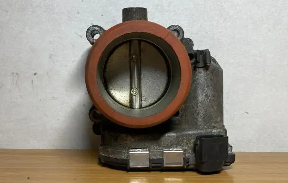 Mercedes-Benz C W204 Throttle valve A2711410025