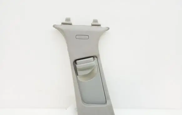 Mercedes-Benz C W204 (B) pillar trim (top) A20469037267K95