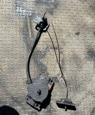 KIA Sorento Spare wheel mounting bracket 