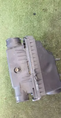 Ford Explorer VI Air filter box L1M39600DH