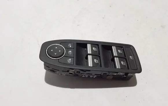 Renault Scenic E-Tech V Electric window control switch 254108260R