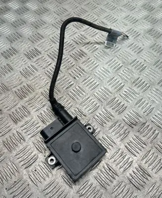Glow plug pre-heat relay